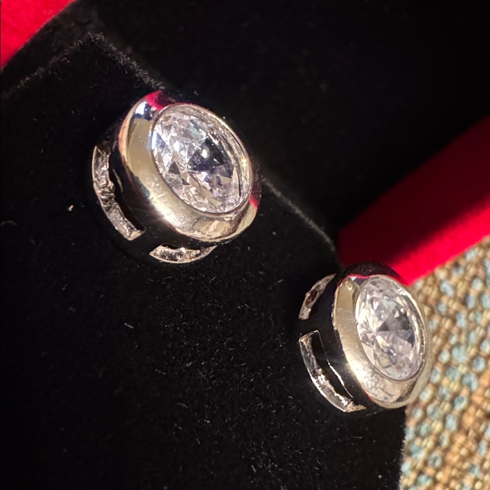 3054 Swarovski Crystal Elements Post Earrings - image 2